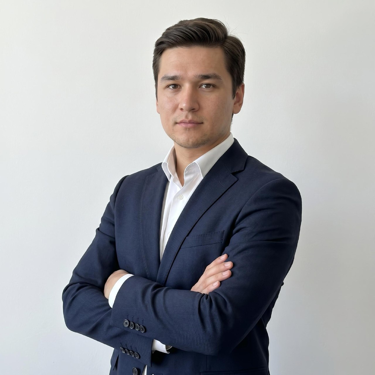 Agent Azizbek